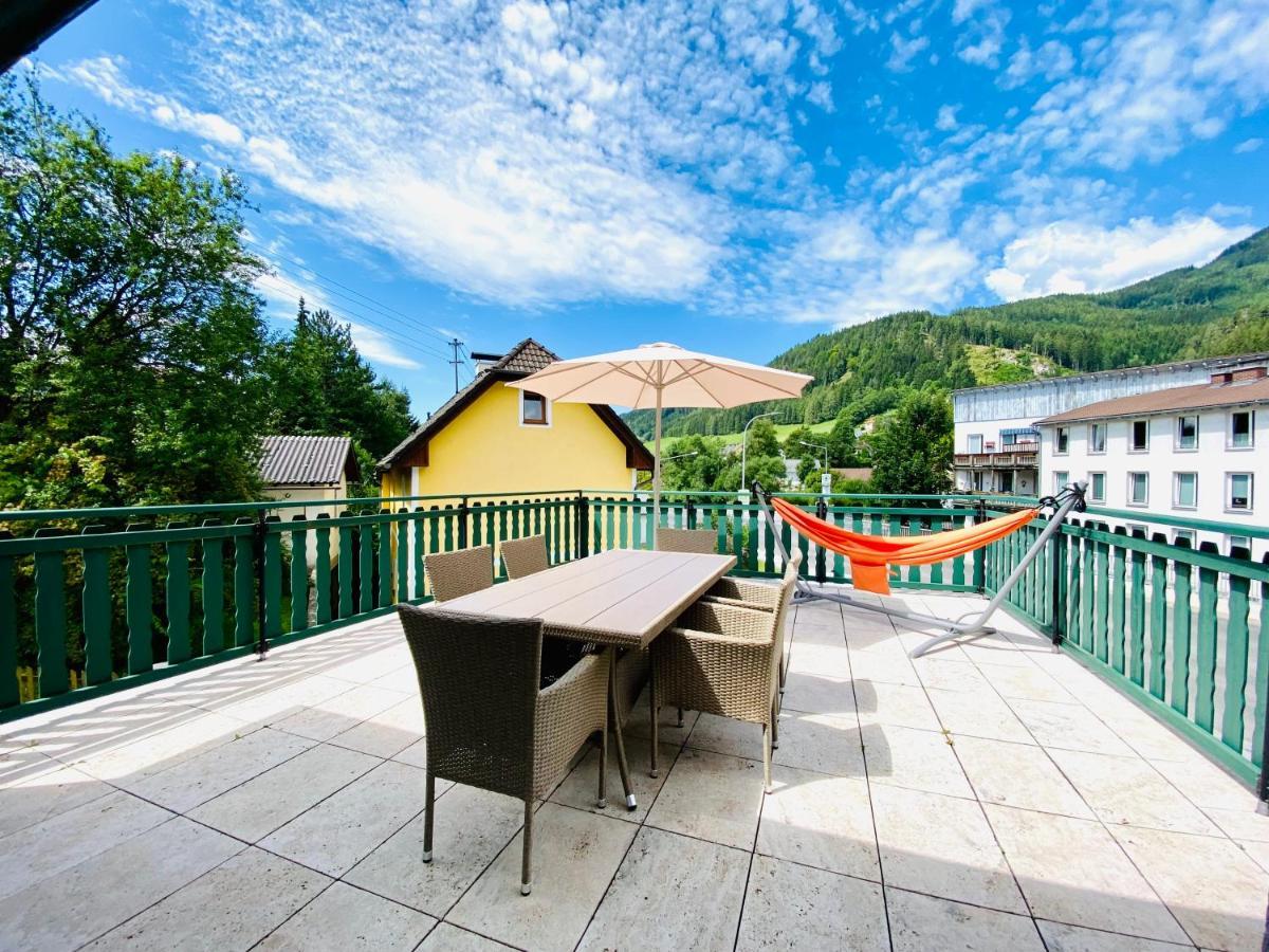 Living Inn Spital am Semmering Buitenkant foto